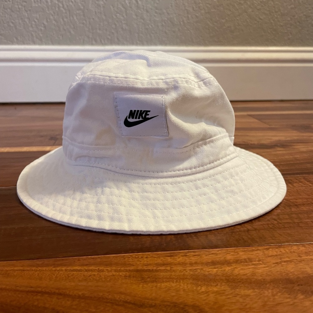 Kid’s Nike Bucket Hat